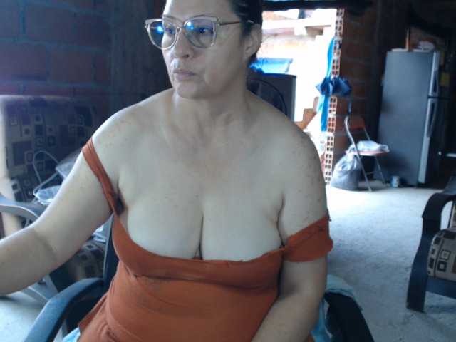 rouseehotglad