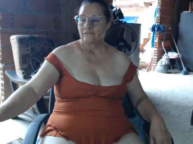 rouseehotglad