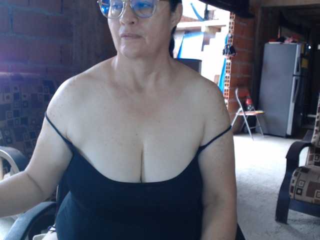 rouseehotglad