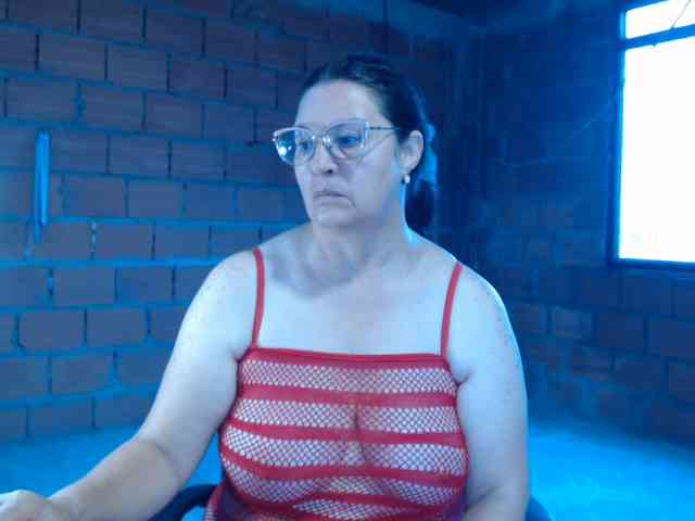 rouseehotglad webcam