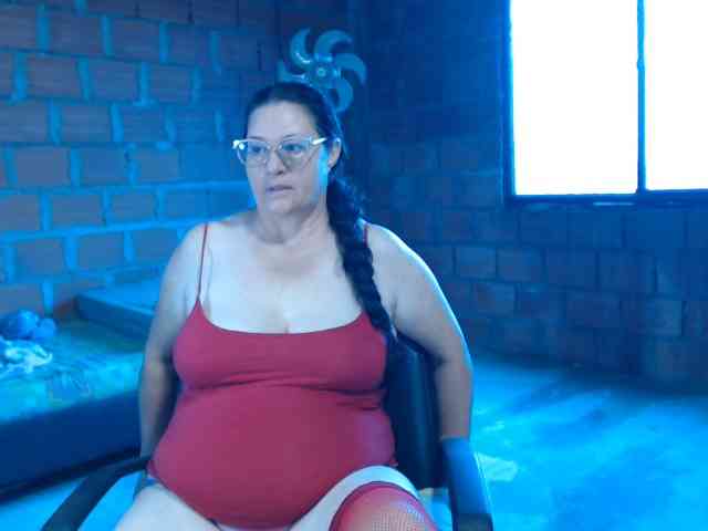 rouseehotglad Live Webcam on BongaCams