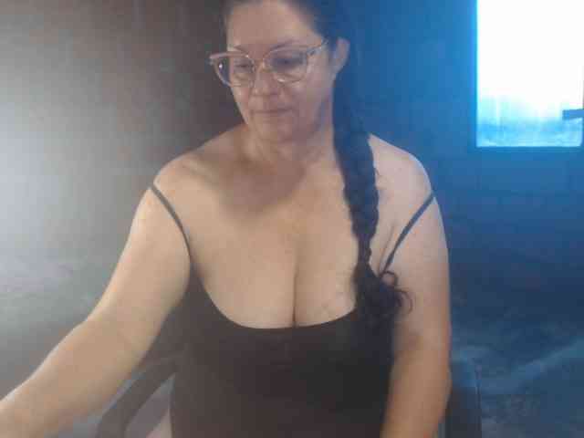 rouseehotglad webcam