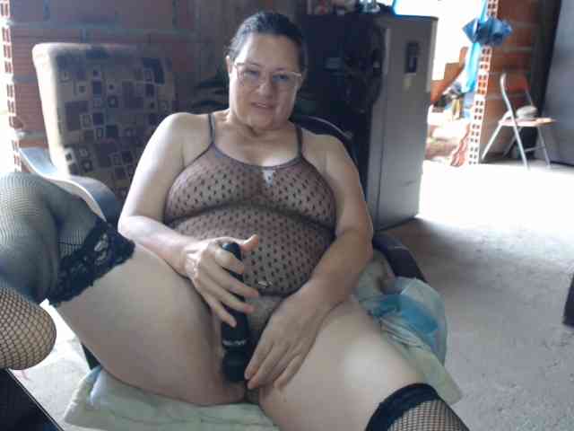 rouseehotglad webcam