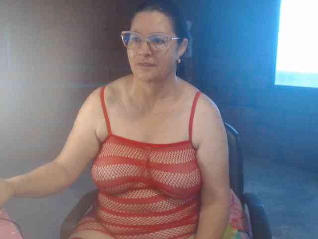rouseehotglad webcam