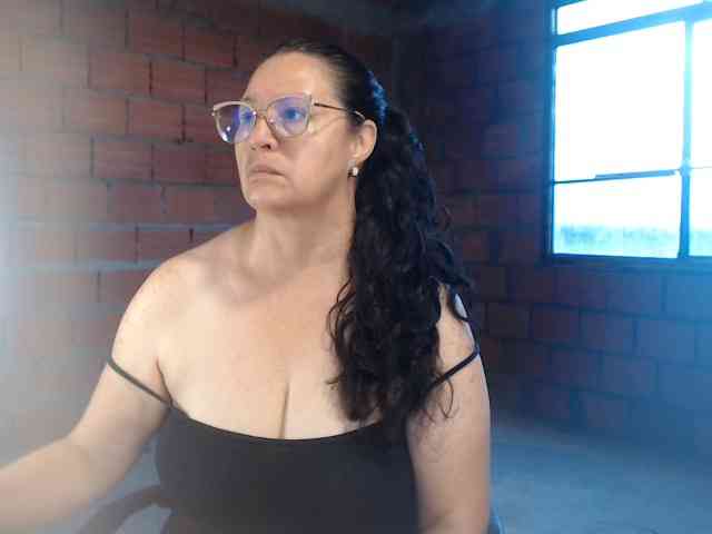 rouseehotglad webcam