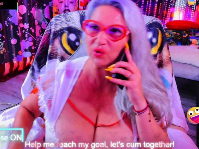 Lisabigtits live cam on BongaCams