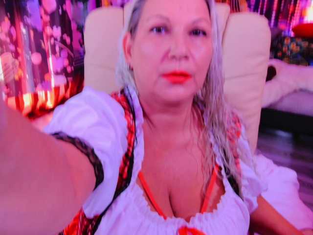 Lisabigtits live cam preview