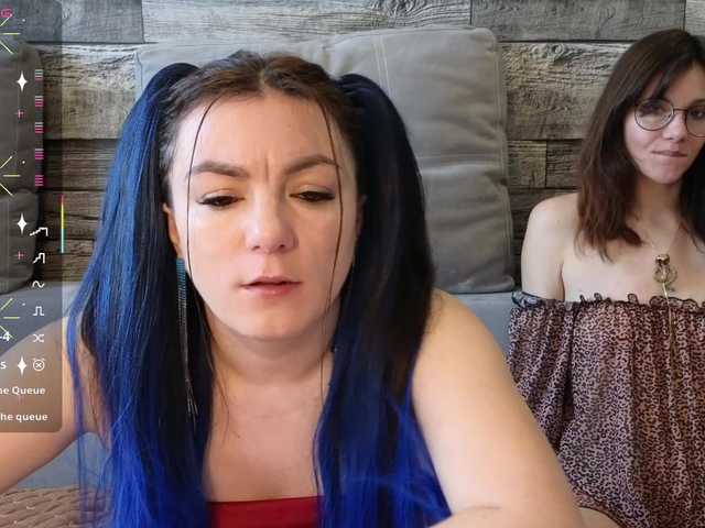 sosgirl1994 live cam on BongaCams