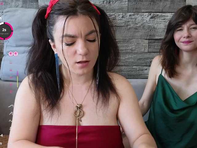sosgirl1994 live cam on BongaCams