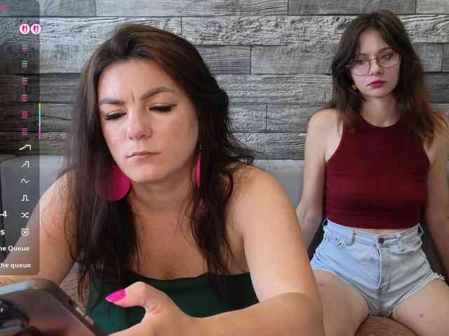 sosgirl1994 Sex Cam Show