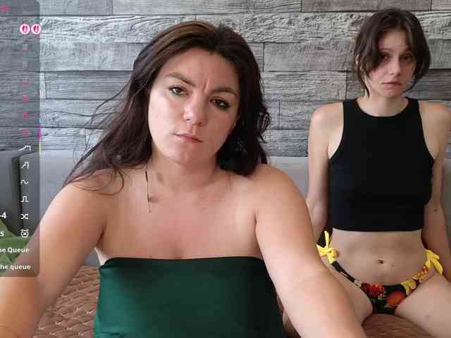 sosgirl1994 Sex Cam Show