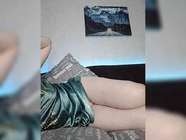 _-ANNA-_ webcam
