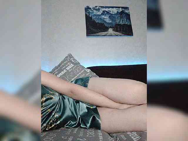 _-ANNA-_ webcam