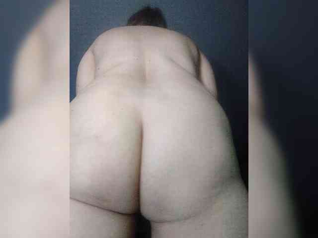 Anna-ya Live Webcam on BongaCams