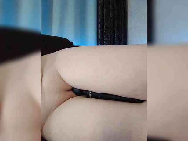 _-ANNA-_ webcam
