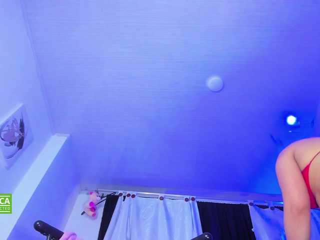 valenpretty live cam on BongaCams