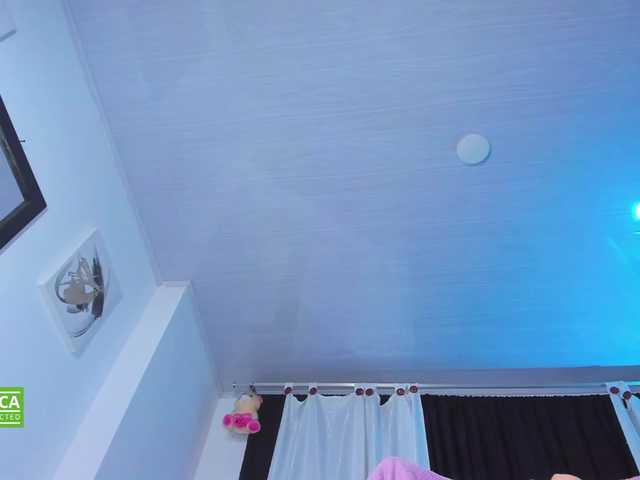 valenpretty Live Cam on BongaCams