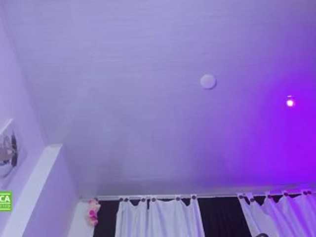 valenpretty live cam on BongaCams