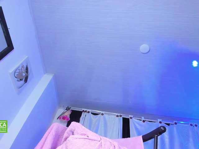 valenpretty live cam on BongaCams