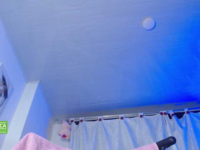 valenpretty live cam on BongaCams