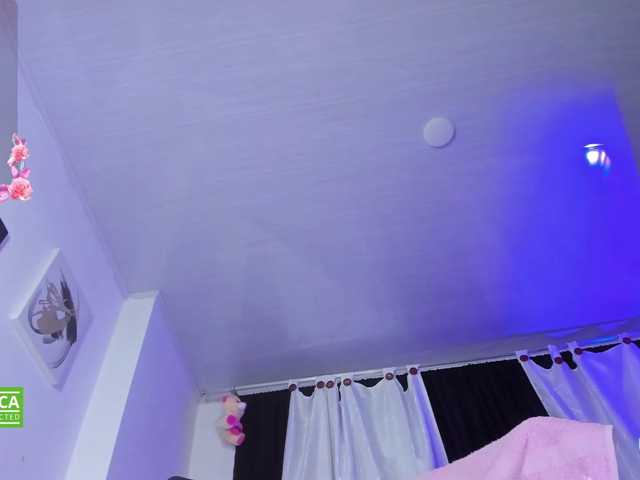 valenpretty live cam on BongaCams