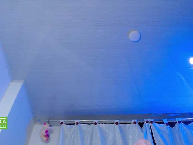 valenpretty live cam on BongaCams
