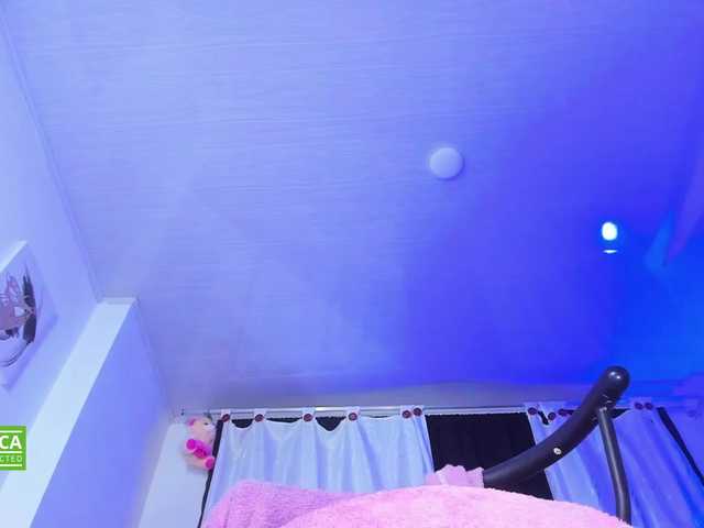 valenpretty live cam on BongaCams