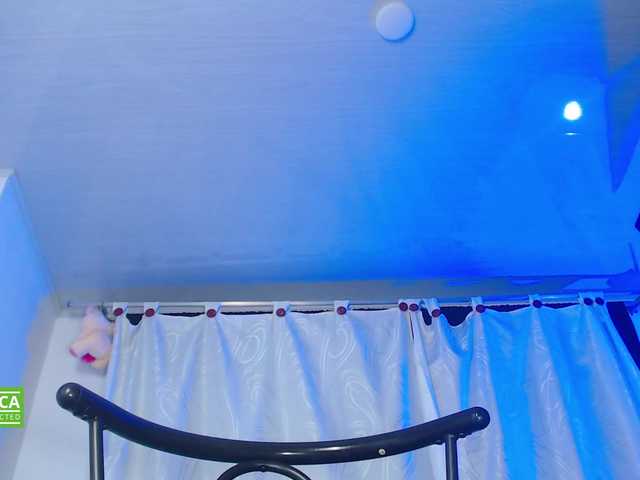 valenpretty live cam on BongaCams