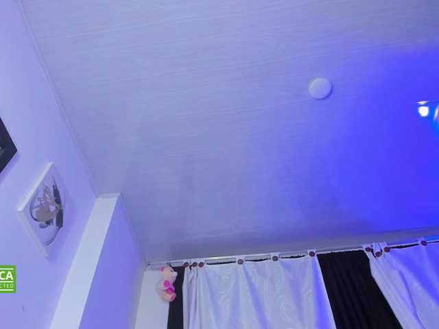 valenpretty live cam on BongaCams