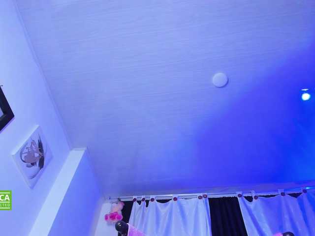 valenpretty live cam on BongaCams