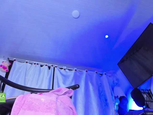 valenpretty live cam on BongaCams