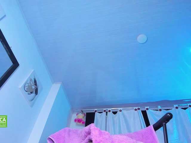 valenpretty live cam on BongaCams