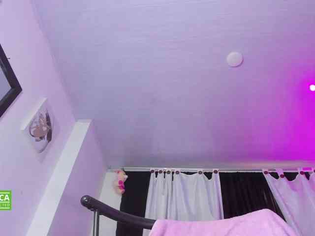 valenpretty webcam