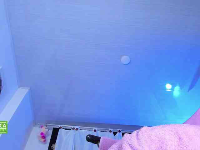 valenpretty webcam