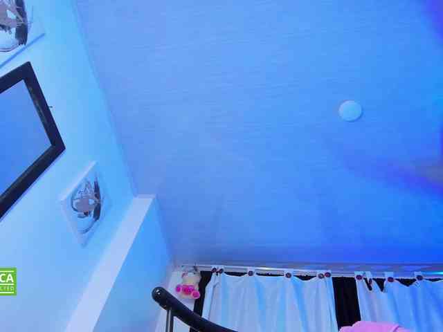 valenpretty webcam