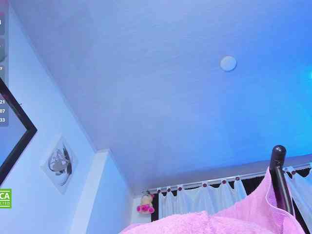 valenpretty webcam