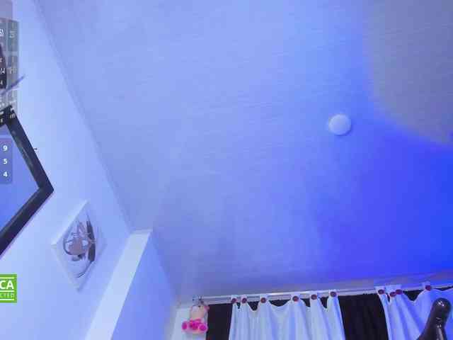 valenpretty webcam
