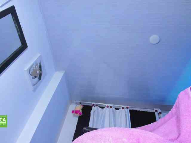 valenpretty webcam