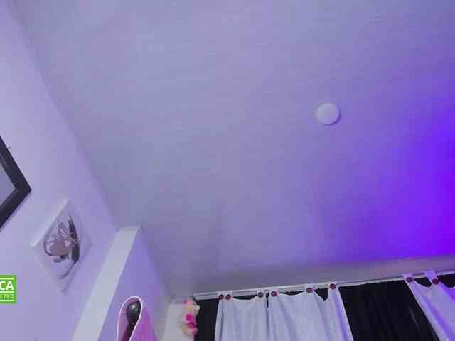 valenpretty webcam