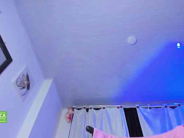 valenpretty webcam