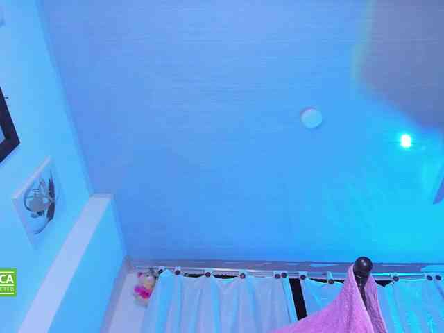 valenpretty webcam