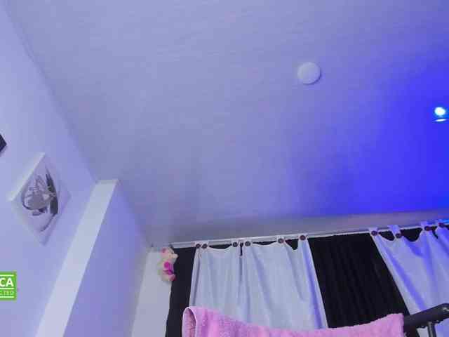 valenpretty webcam