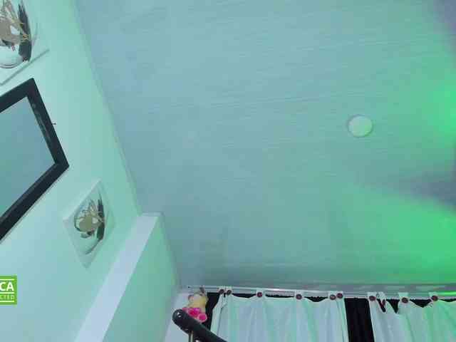 valenpretty webcam