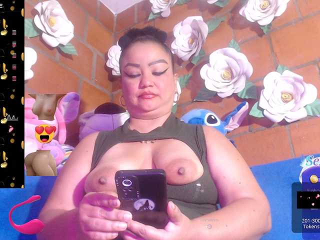 IngritBitch, en vivo ahora en BongaCams