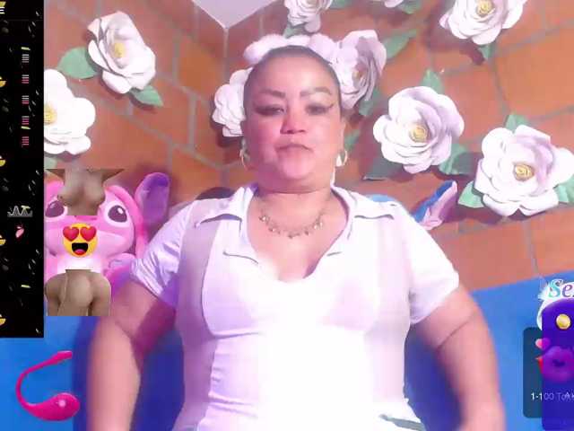 IngritBitch live cam preview