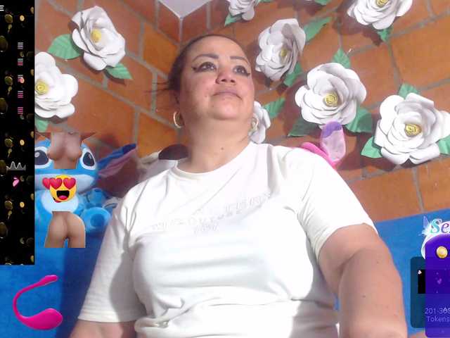 IngritBitch live cam on BongaCams