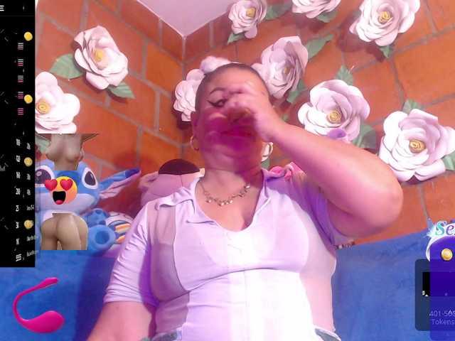 IngritBitch live cam on BongaCams