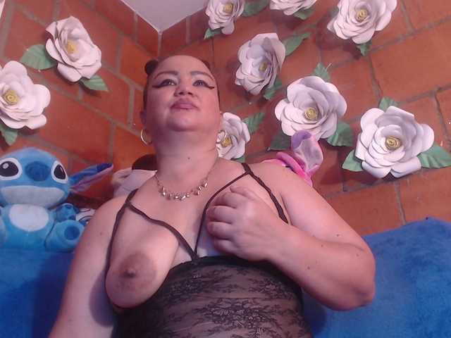 IngritBitch live cam on BongaCams