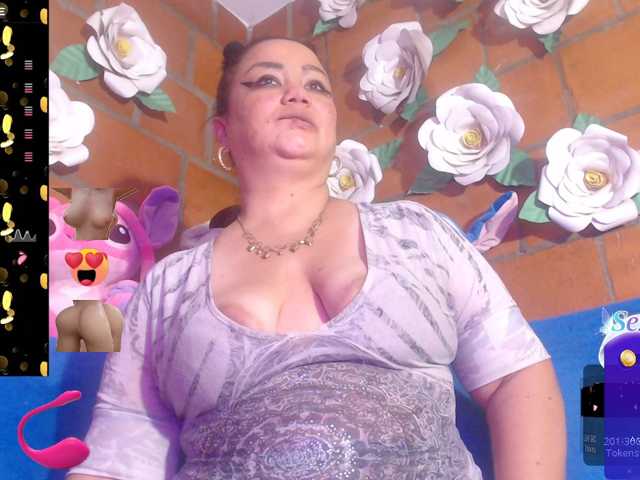 IngritBitch live cam on BongaCams