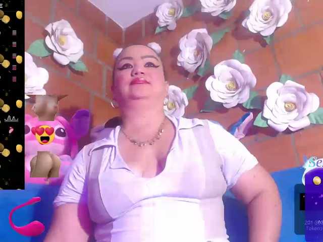 IngritBitch live cam preview